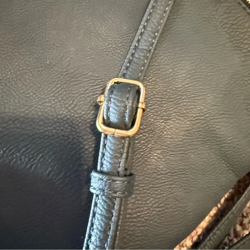 Forest Green Crossbody Purse with zipper tassels
